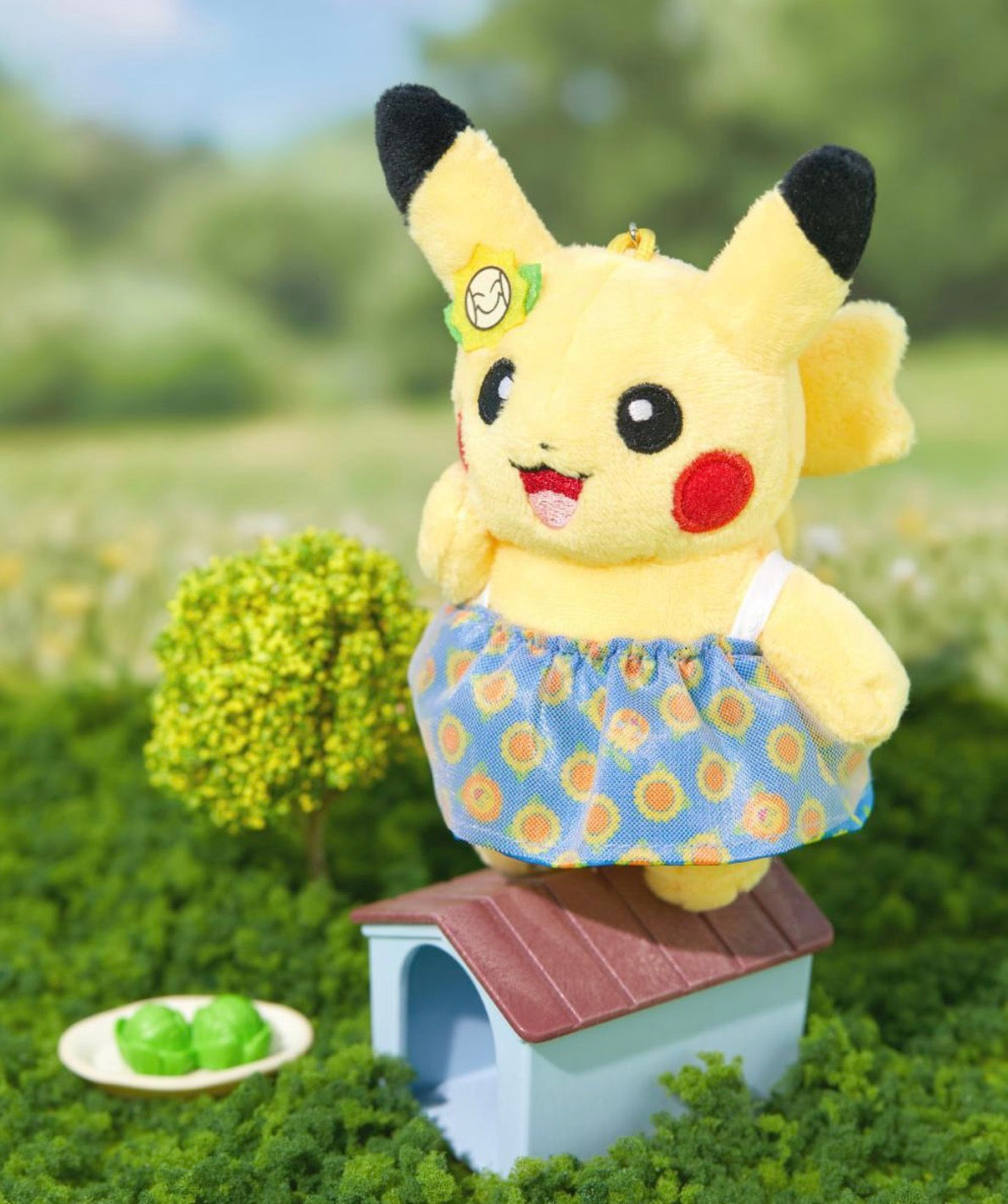 Olive Young x Pokemon - One Piece Outfit Pikachu Plush Keychain