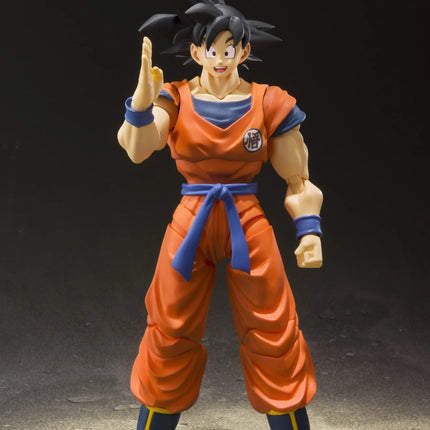 S.H. Figuarts - Dragon Ball Z - Son Goku - A Saiyan Raised on Earth - 1/12 Scale PVC Action Figure